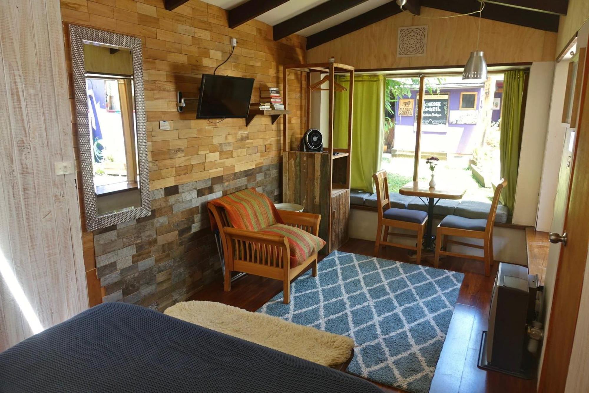 La Araucaria Hosteria Boutique - Ex Lounge Brasil Pucon Bilik gambar